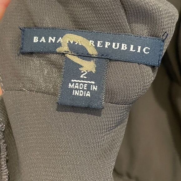 EUC Banana Republic Beaded Chiffon Halter Dress Sz. 2 - Picture 4 of 5